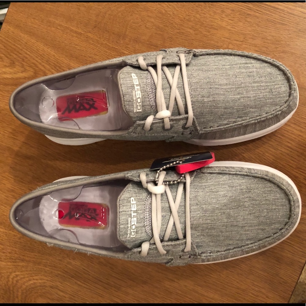 NWT Sketchers On The Go Grey Slip-Ons Sz 7